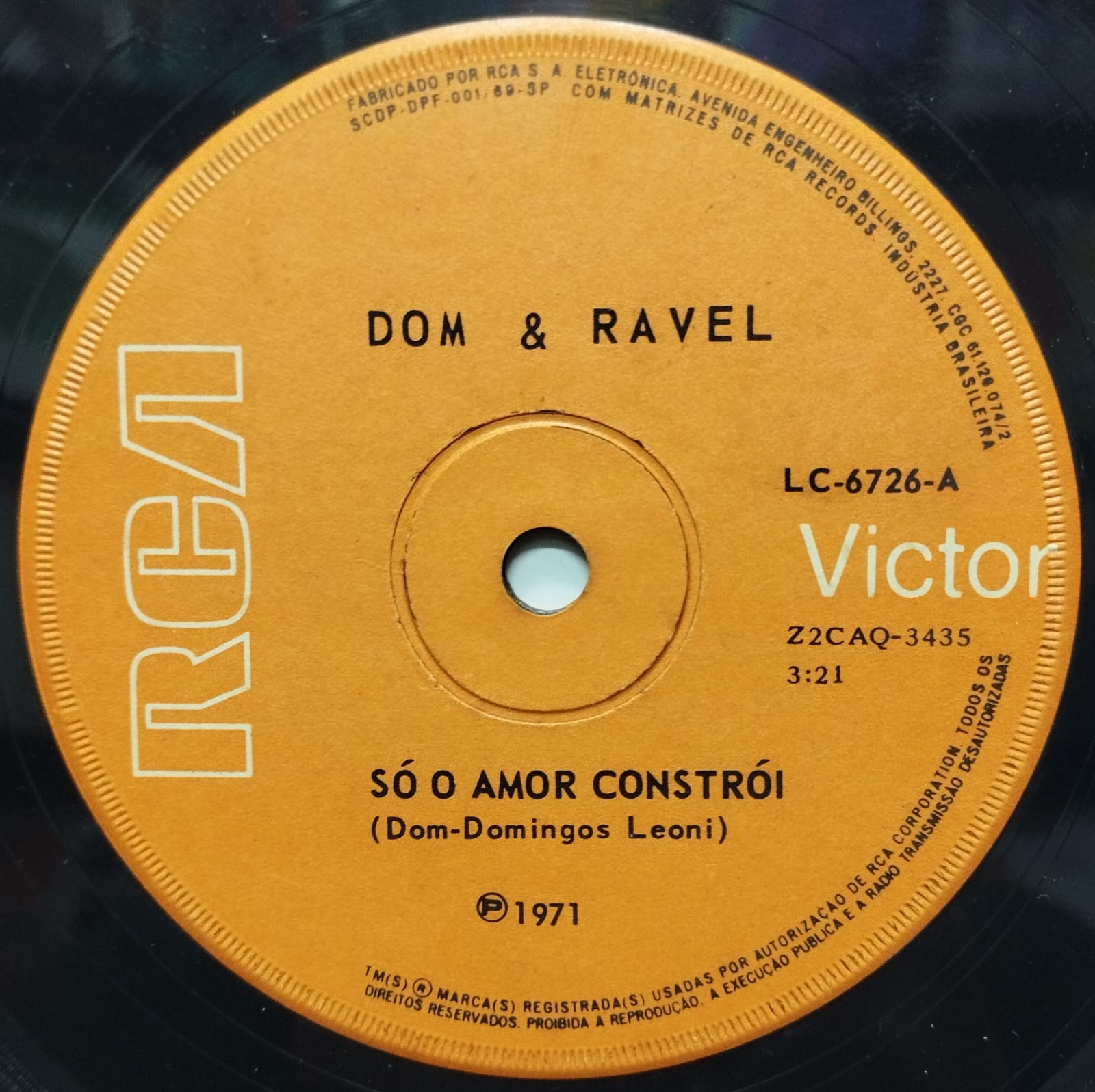 Dom & Ravel - Só o Amor Constrói / Vale a Pena (Compacto)