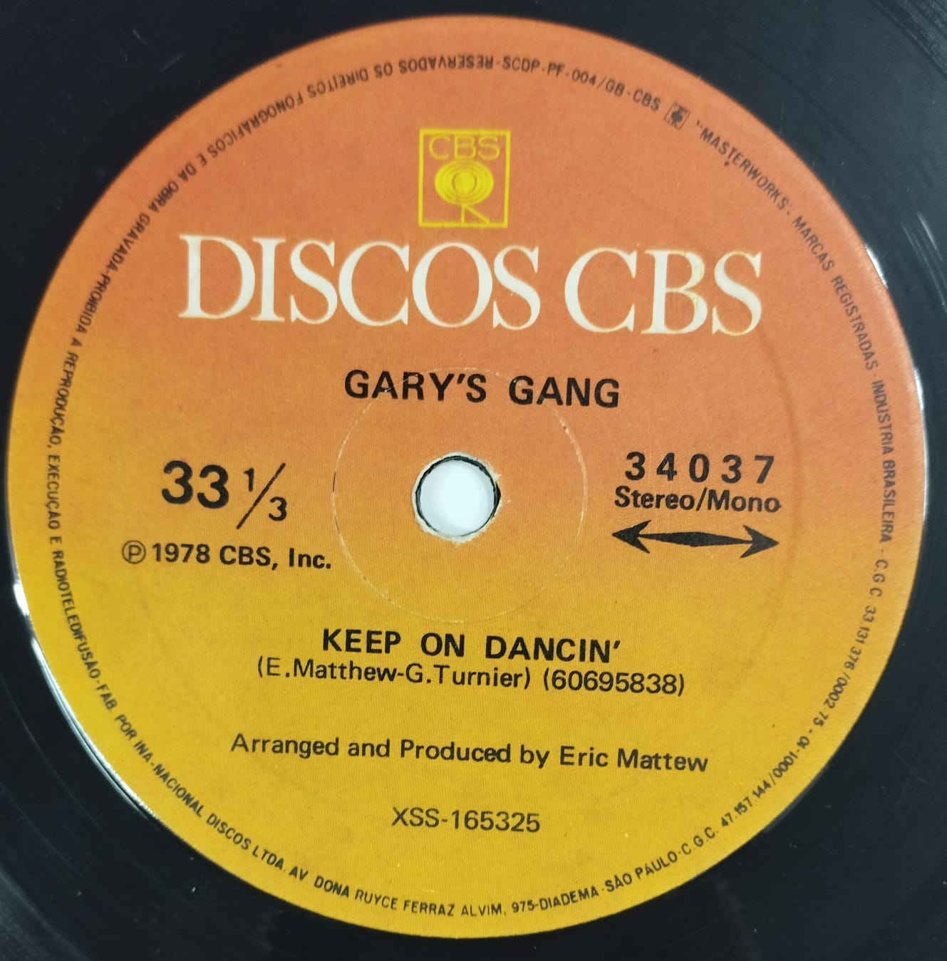 Gary's Gang - Keep On Dancin' / Do It At The Disco (Compacto)